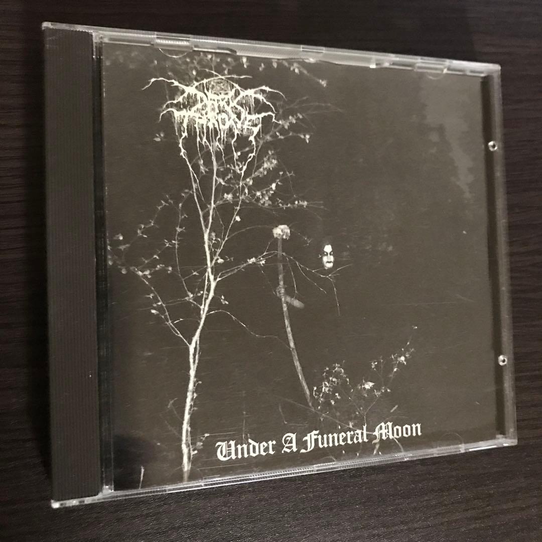 洋楽 Dark throne / under a funeral moon