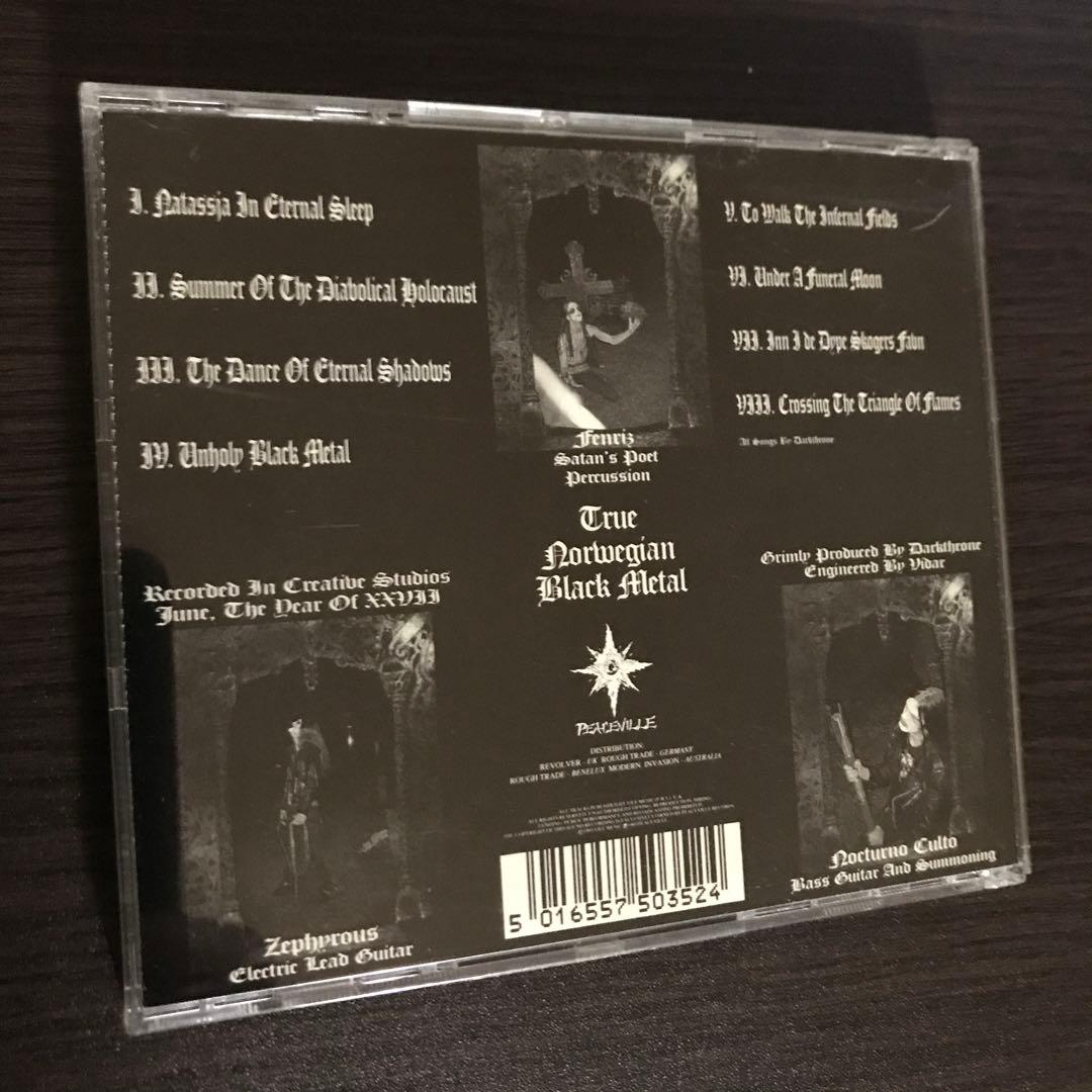 洋楽 Dark throne / under a funeral moon