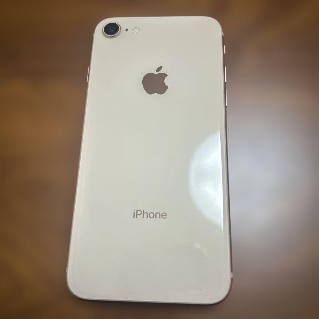 Apple iPhone 8 ゴールド　SIMロック無し