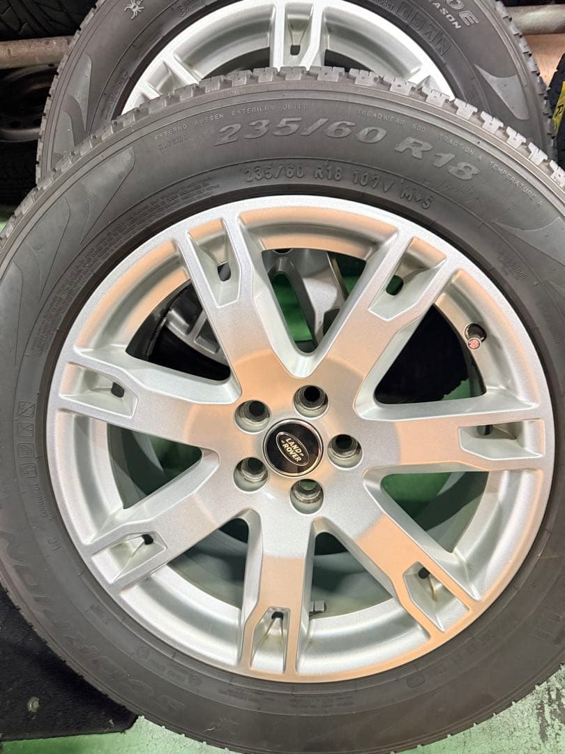 ランドローバー イヴォーク 純正18インチホイール PCD108 タイヤ付