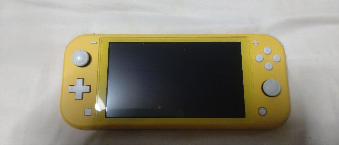 Nintendo Switch Lite イエロー美品
