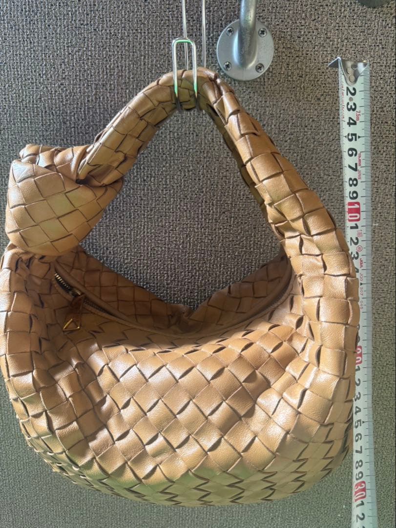 BOTTEGA VENETA ジョディー　ショルダーバッグ