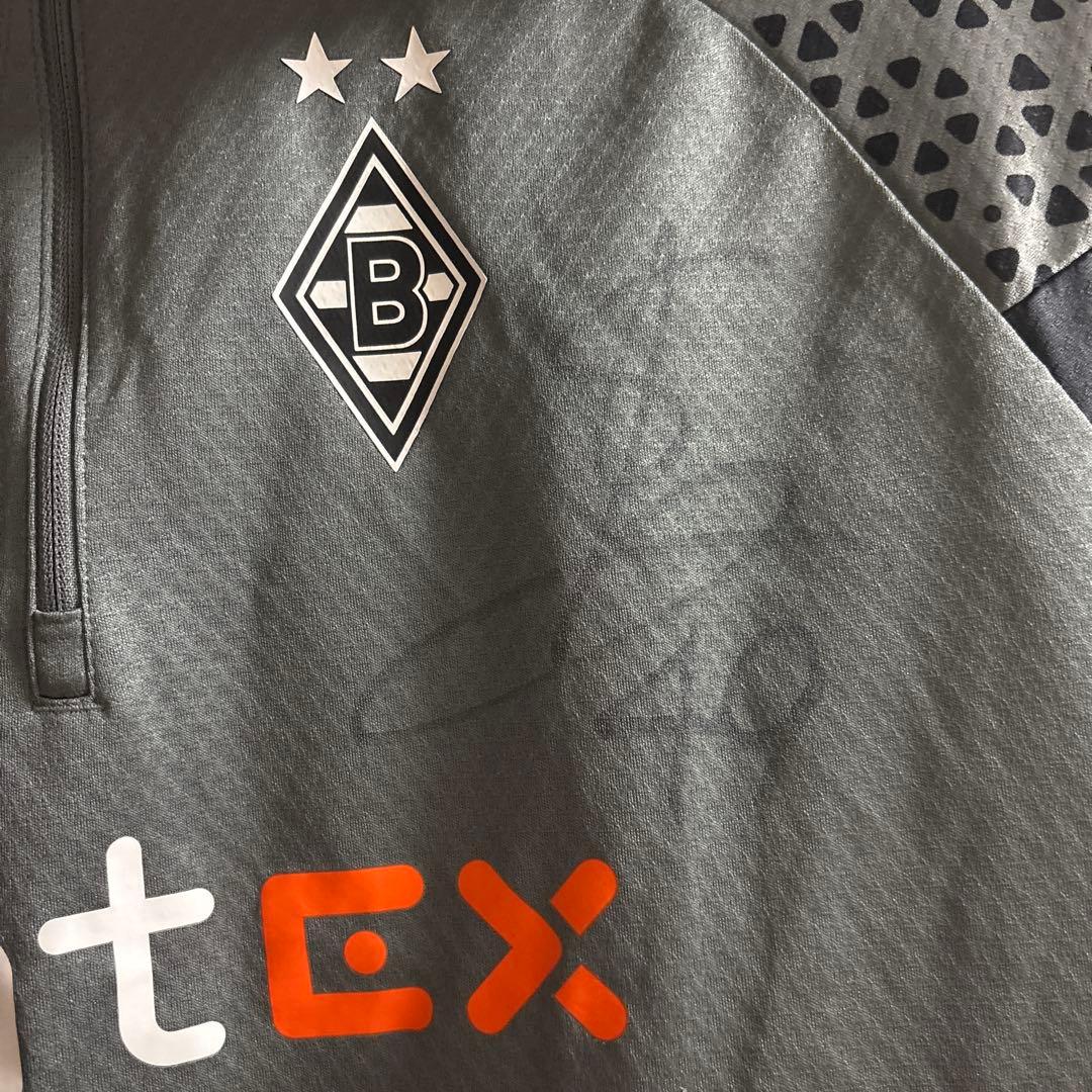 ボルシアMG 直筆福田師王サイン入り 海外限定