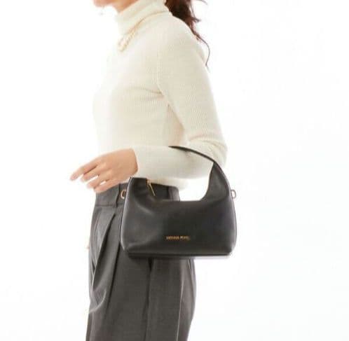 マイケル・コース　EMBER クロスボディ スモール