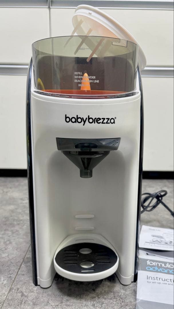 baby brezza 自動ミルクメーカー　ミルク調合器