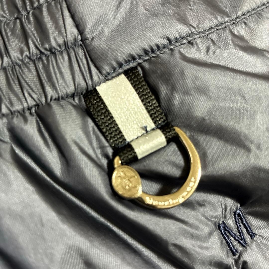 マンシングウェア　フード付きダウンワンピース　ネイビー　フード取り外し　L