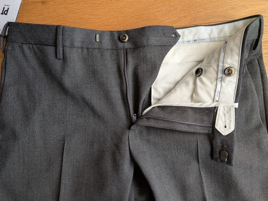 【大江和樹さま専用】PTTORINO 48 ノープリーツ グレー SKINNY