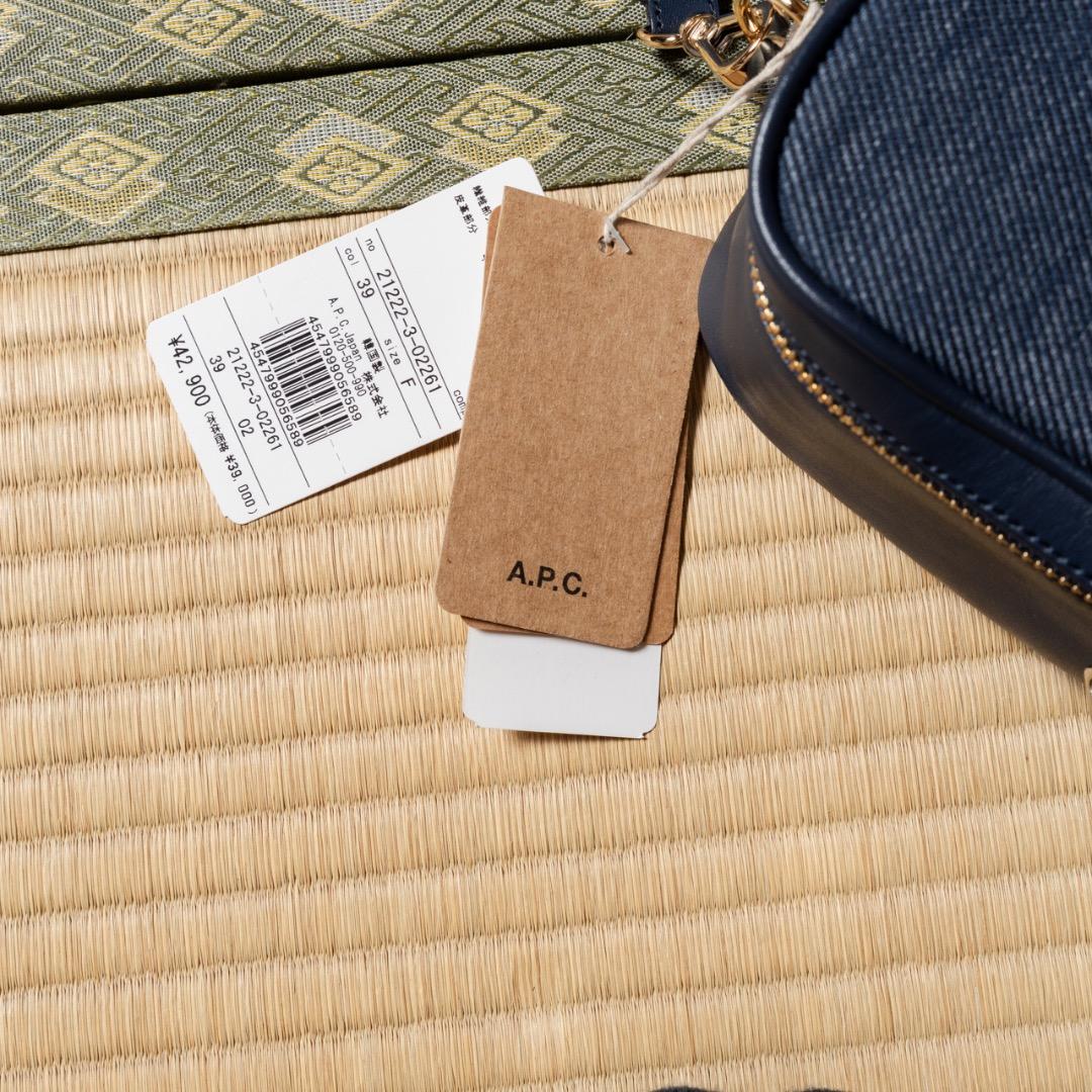 A.P.C. golf ネイビー ショルダーバッグ 新品タグ付き