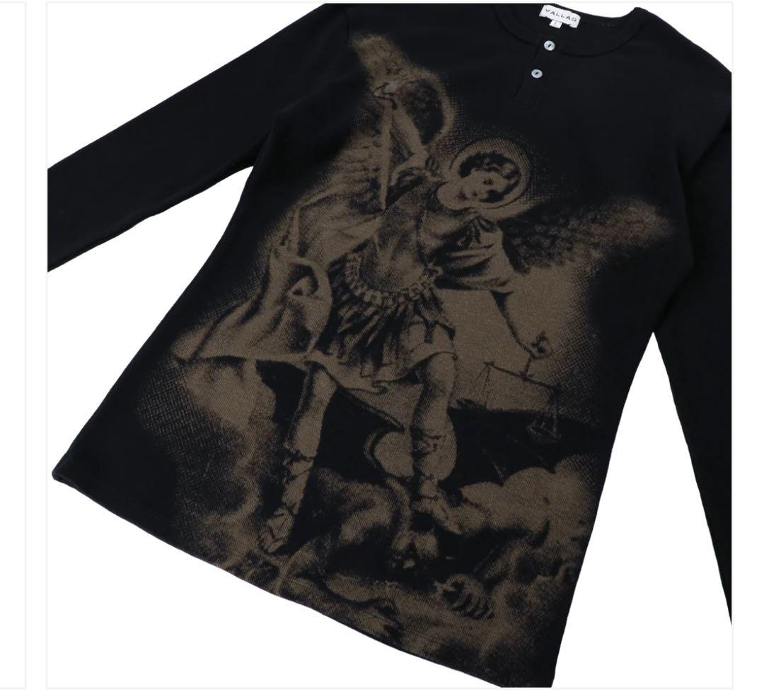 valladサーマルV.HENRY NECK L/S IO着用