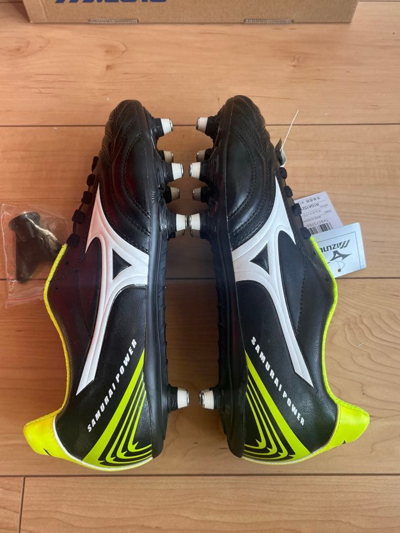 新品・ミズノ ラグビースパイク /27.0/4E 品番 R1GA152101