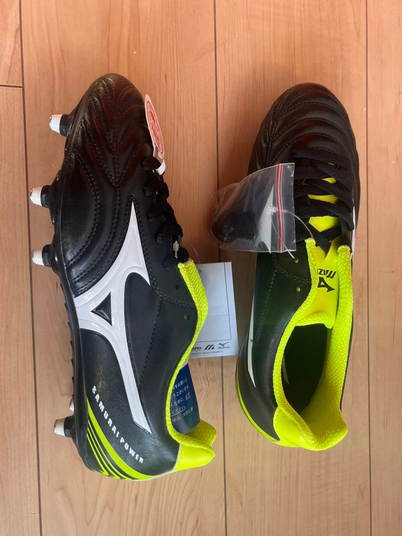 新品・ミズノ ラグビースパイク /27.0/4E 品番 R1GA152101