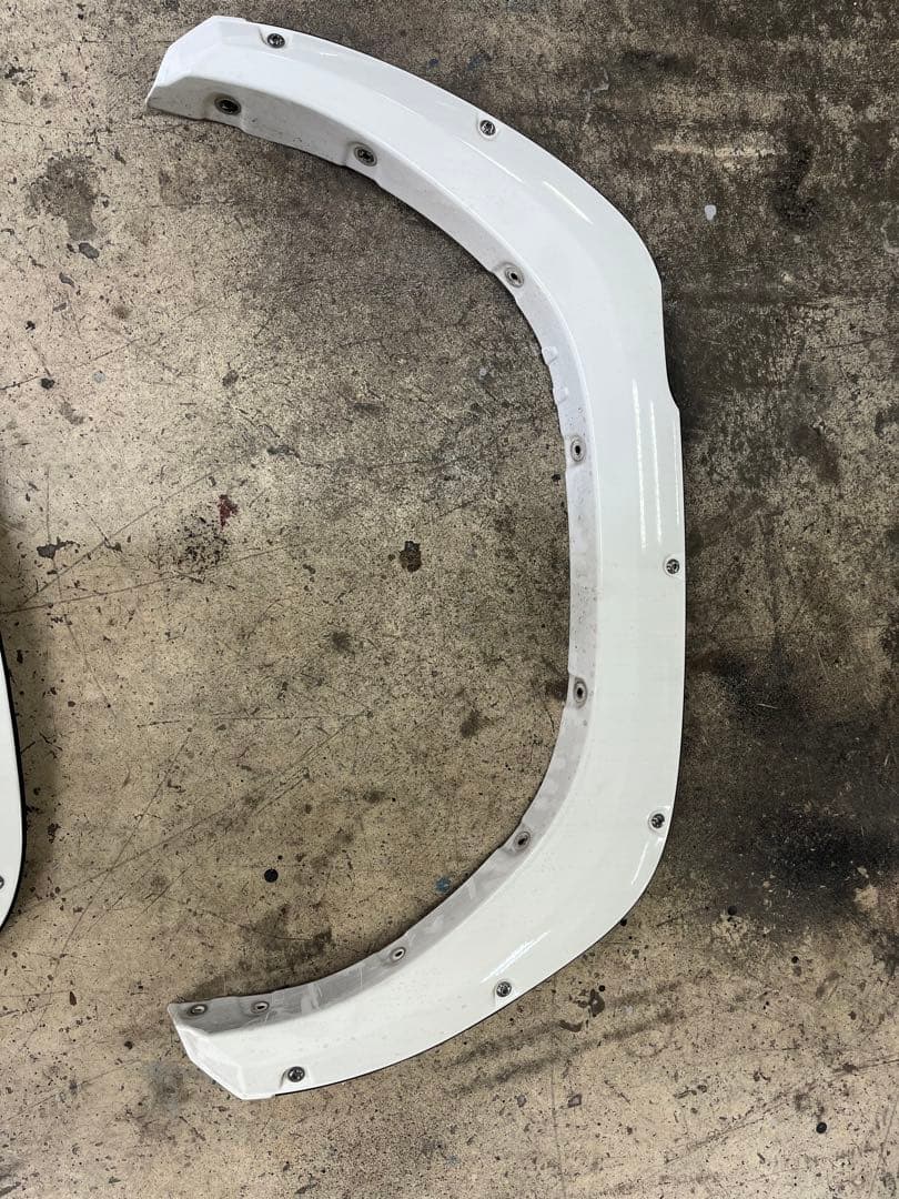 ハイラックス　オーバーフェンダー　ジャオス 125系　4枚セット