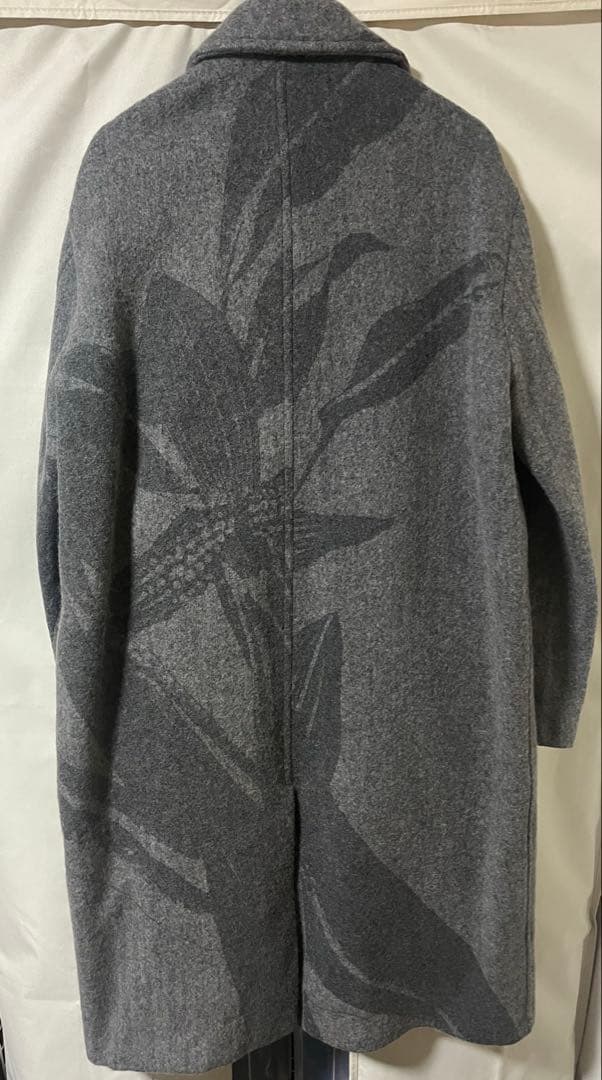 米津玄師　着用　dries van noten コート