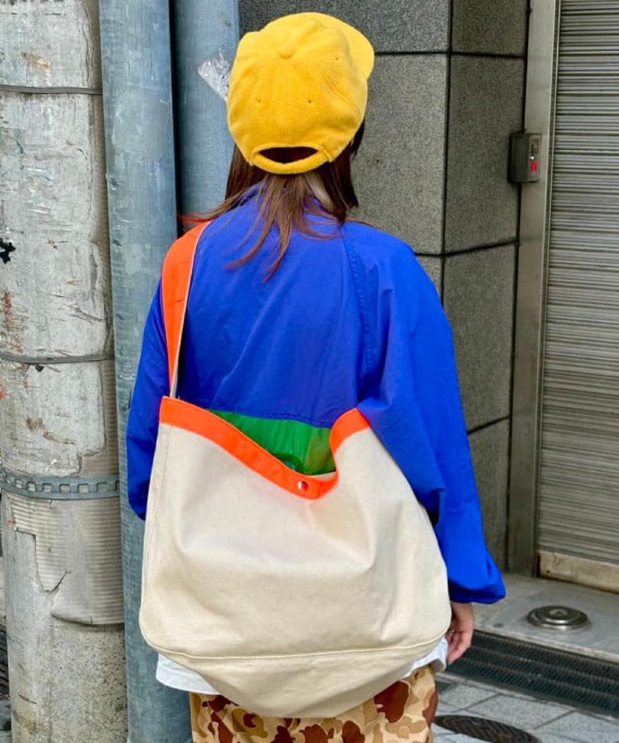 BEAMS BOY ニュースペーパー バッグ