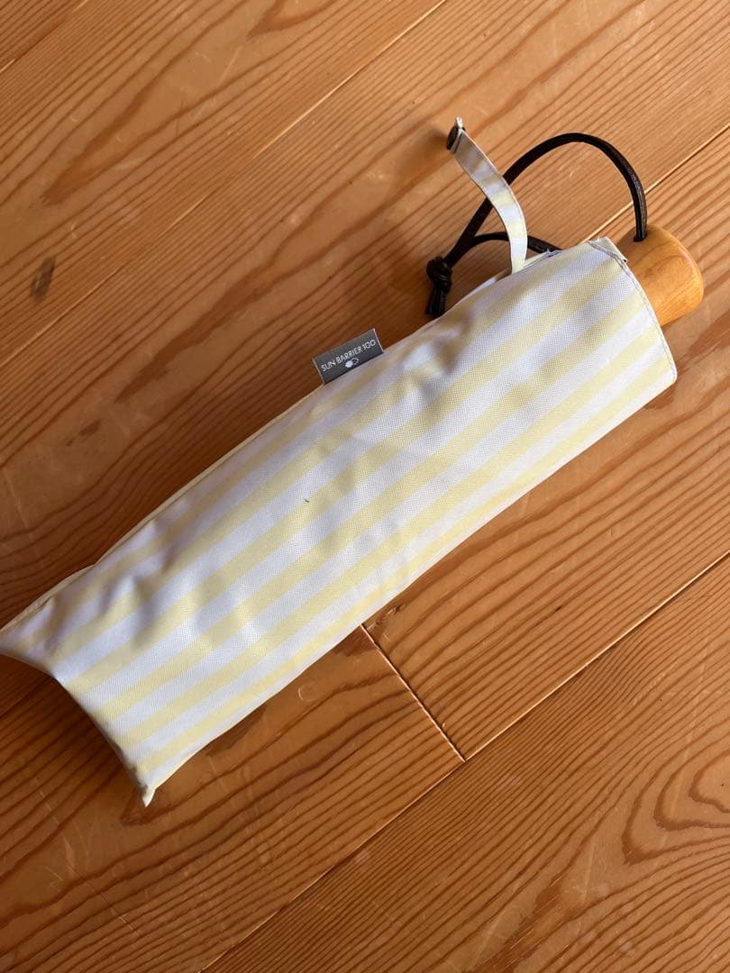 SUN BARRIER 100 折りたたみ日傘 ストライプ