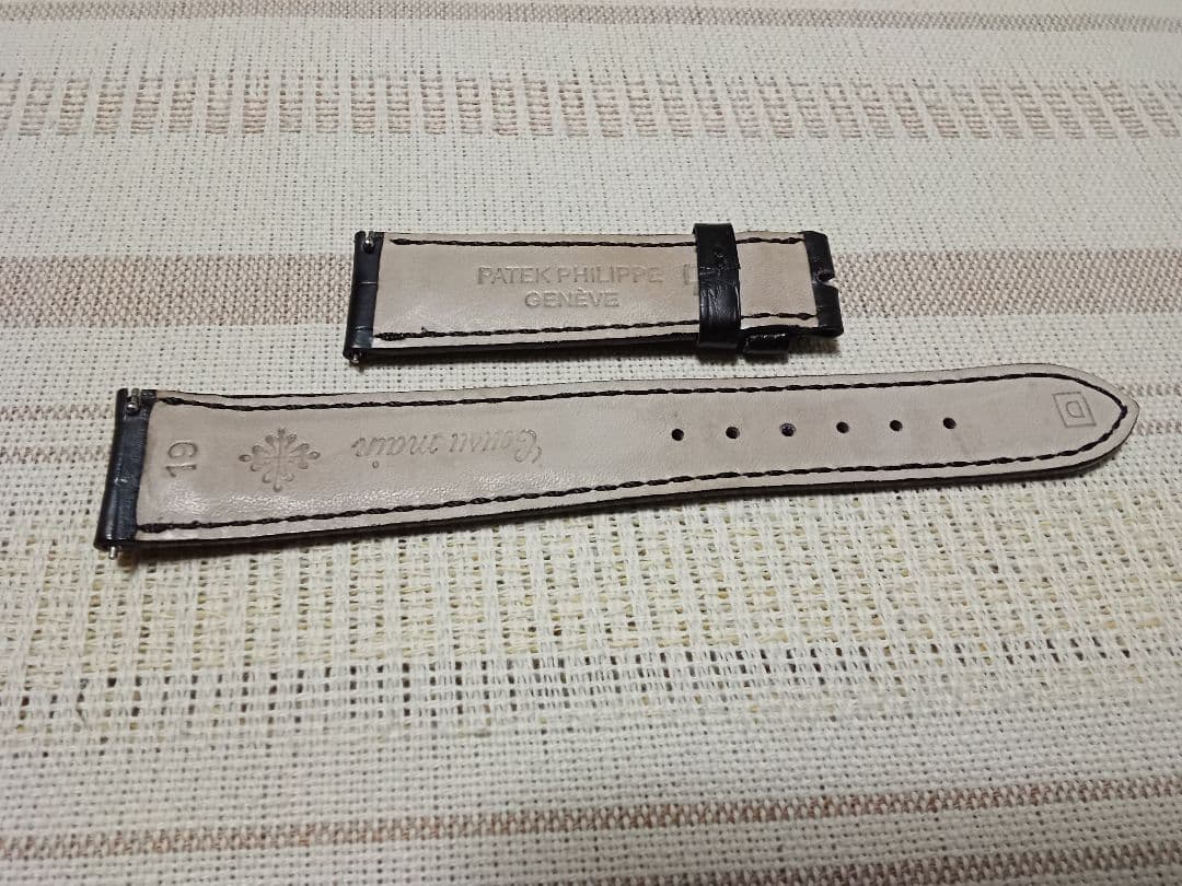 フランス製パテックフィリップ　マットアリゲーター？のベルト19mm(新古品)