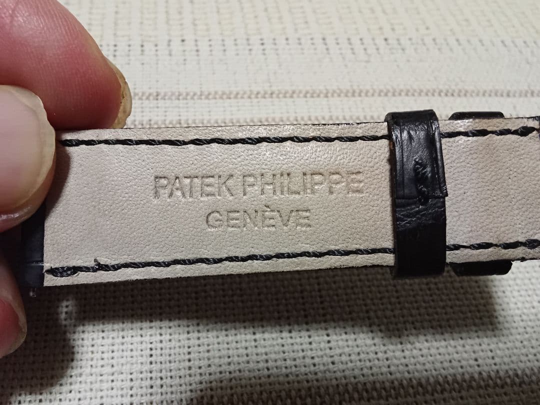 フランス製パテックフィリップ　マットアリゲーター？のベルト19mm(新古品)