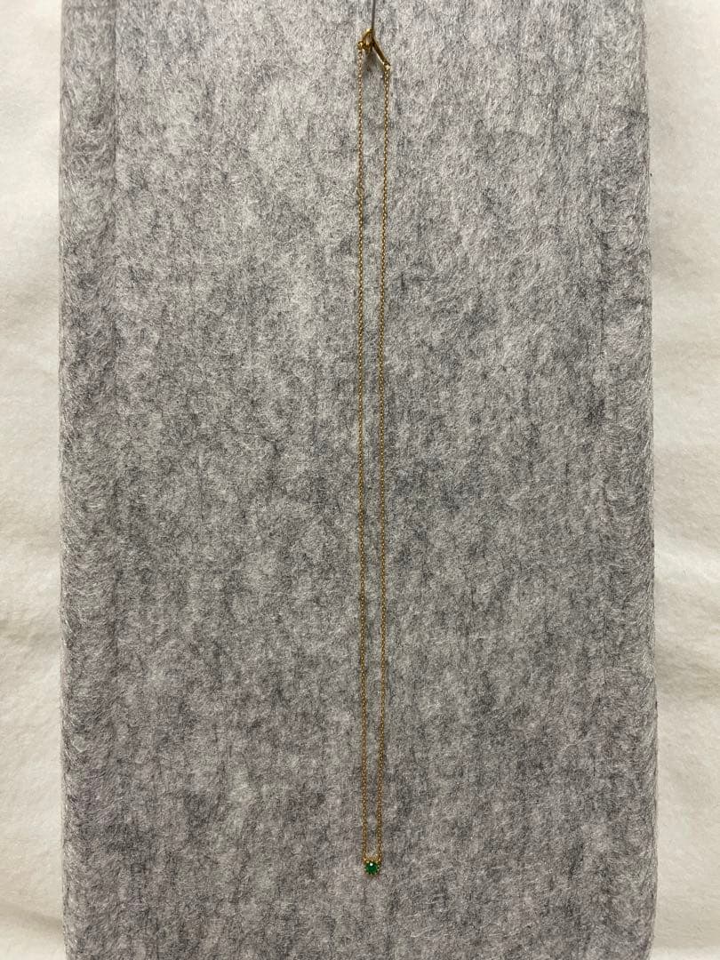 K18 エメラルドカット緑色石 ネックレス