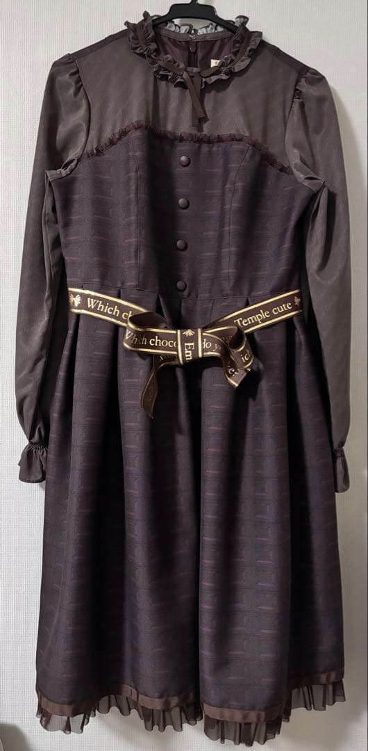 エミリーテンプルキュート　フェイバリットチョコレート　ワンピース　ダーク