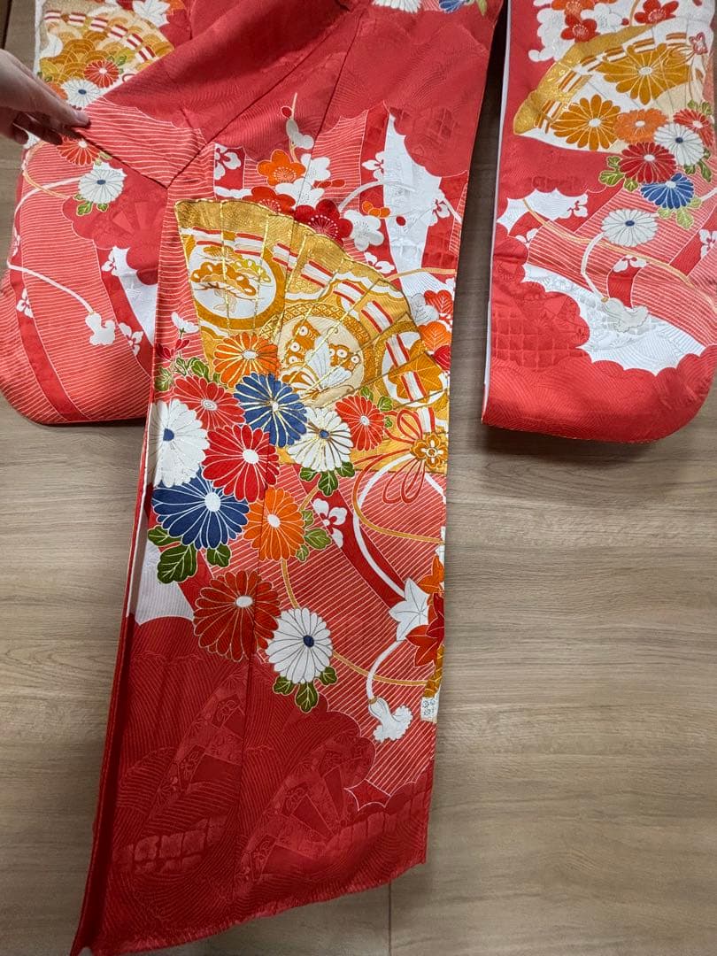 ★8,000円値下げしました！正絹振袖 手描き友禅 金駒刺繍 帯セット