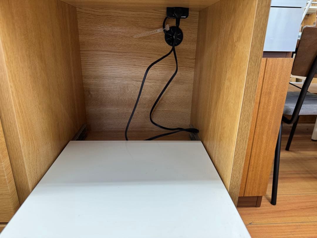 奈良発✨ニトリ✨ETONA 食器棚 キッチンボード エトナ90