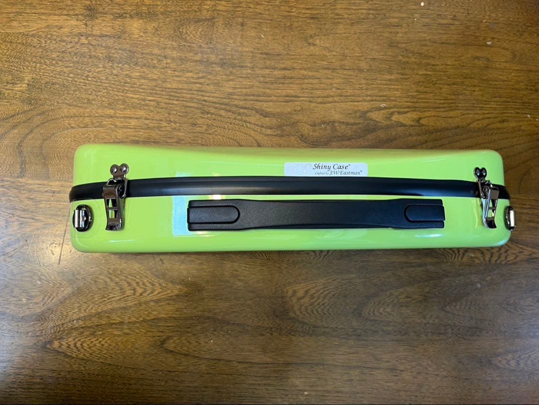 C.C.シャイニーケース　B♭クラリネット用 アップルグリーン