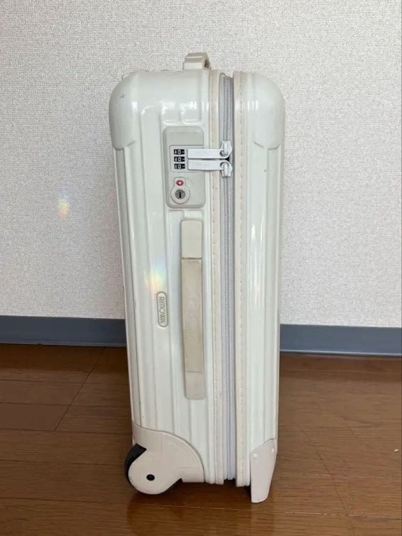 milk様【廃盤★UA別注】 RIMOWA リモワスーツケース　エクリュ　35L
