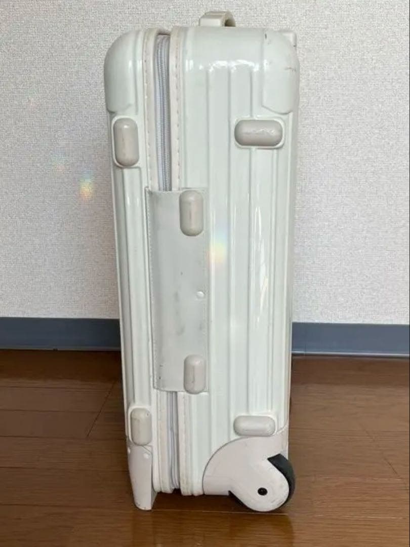 milk様【廃盤★UA別注】 RIMOWA リモワスーツケース　エクリュ　35L