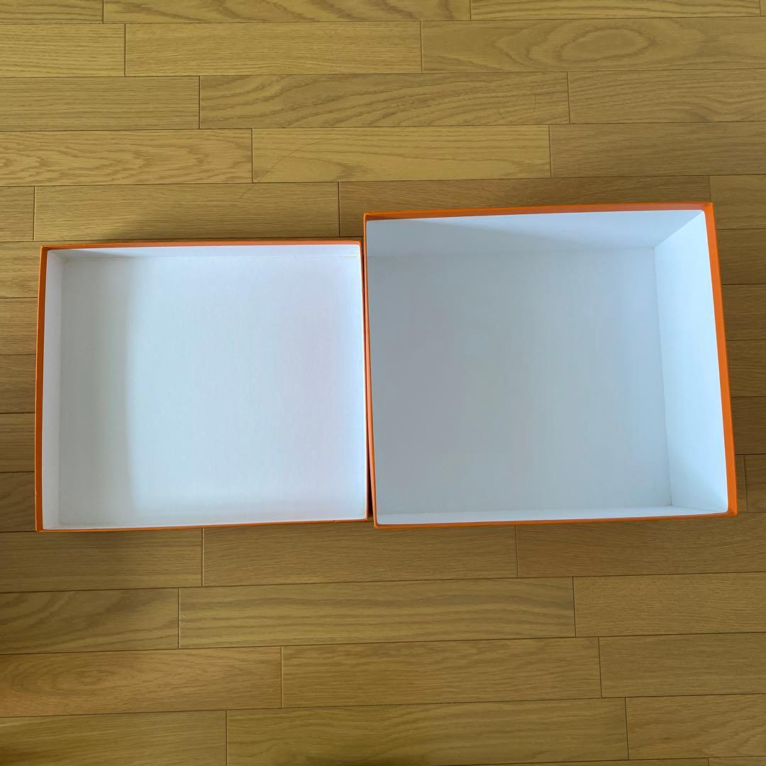 空箱です！　HERMES オレンジボックス　約38x33x18cm