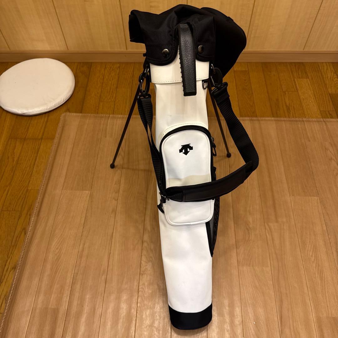 ゴルフ　軽量バッグ