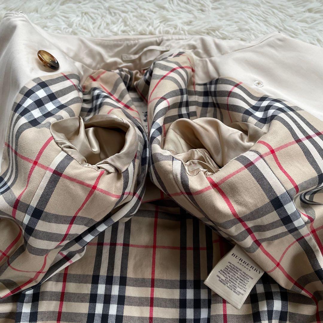 BURBERRY LONDONバーバリートレンチコートベージュ　裏地ノバチェック