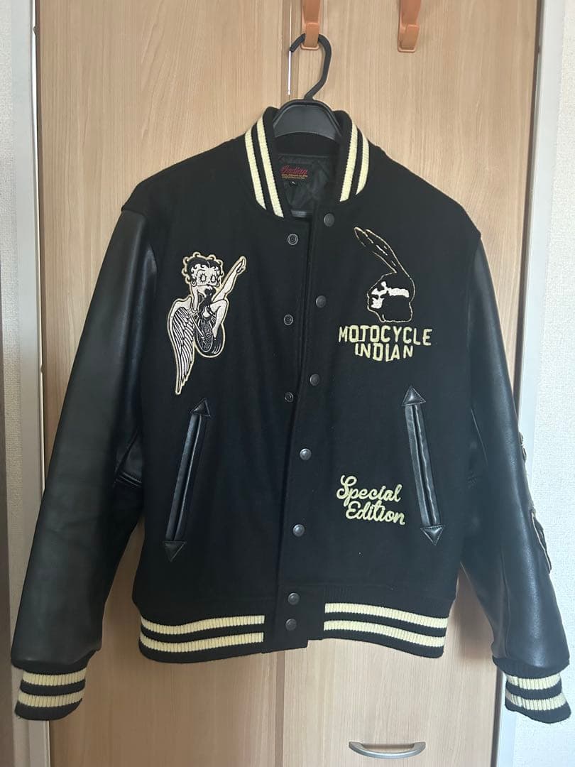 インディアンモーターサイクル スタジャン 特別版