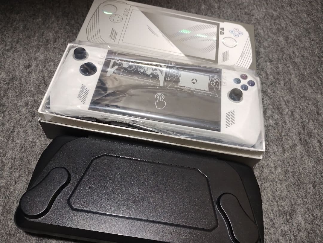 ROG Ally RC71L-Z1E512 SSD 2T拡張済み