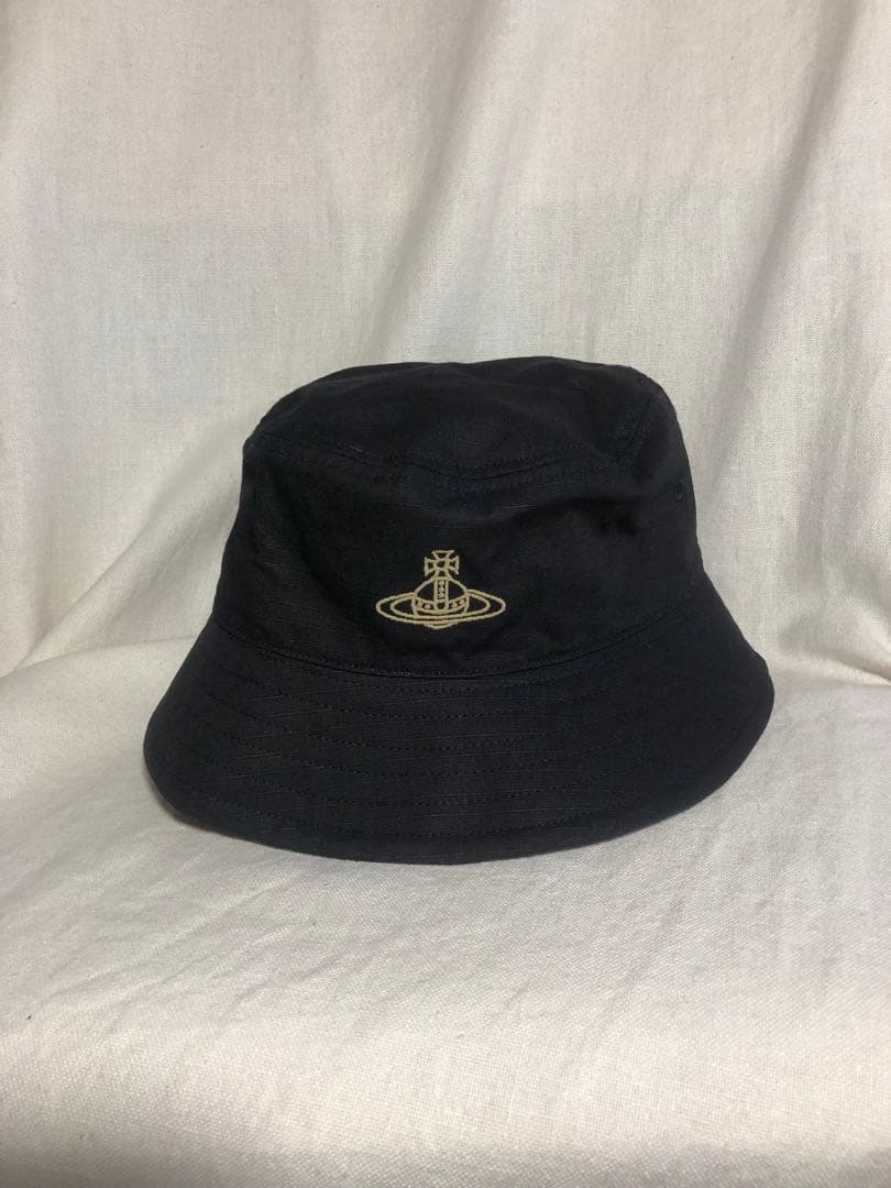 【未使用品】ヴィヴィアン バケット ハット オーブ ロゴ 刺繍 UV加工ブラック
