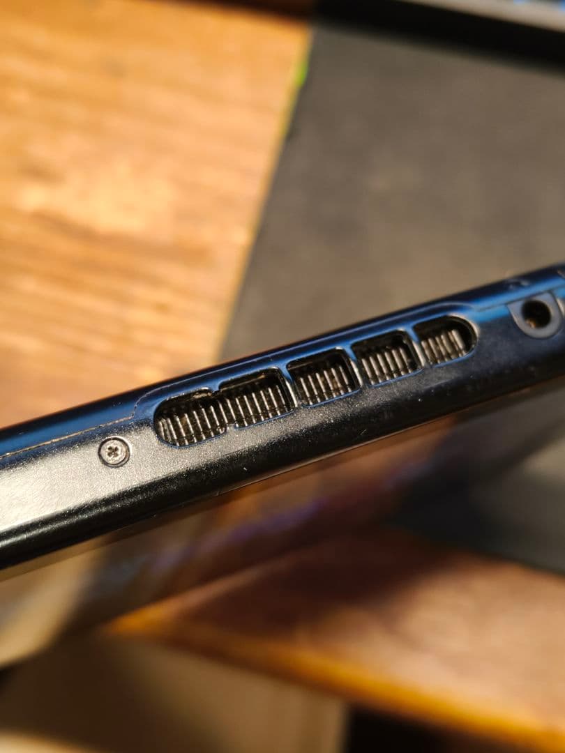 Nintendo Switch ピカチュウデザイン 本体のみ