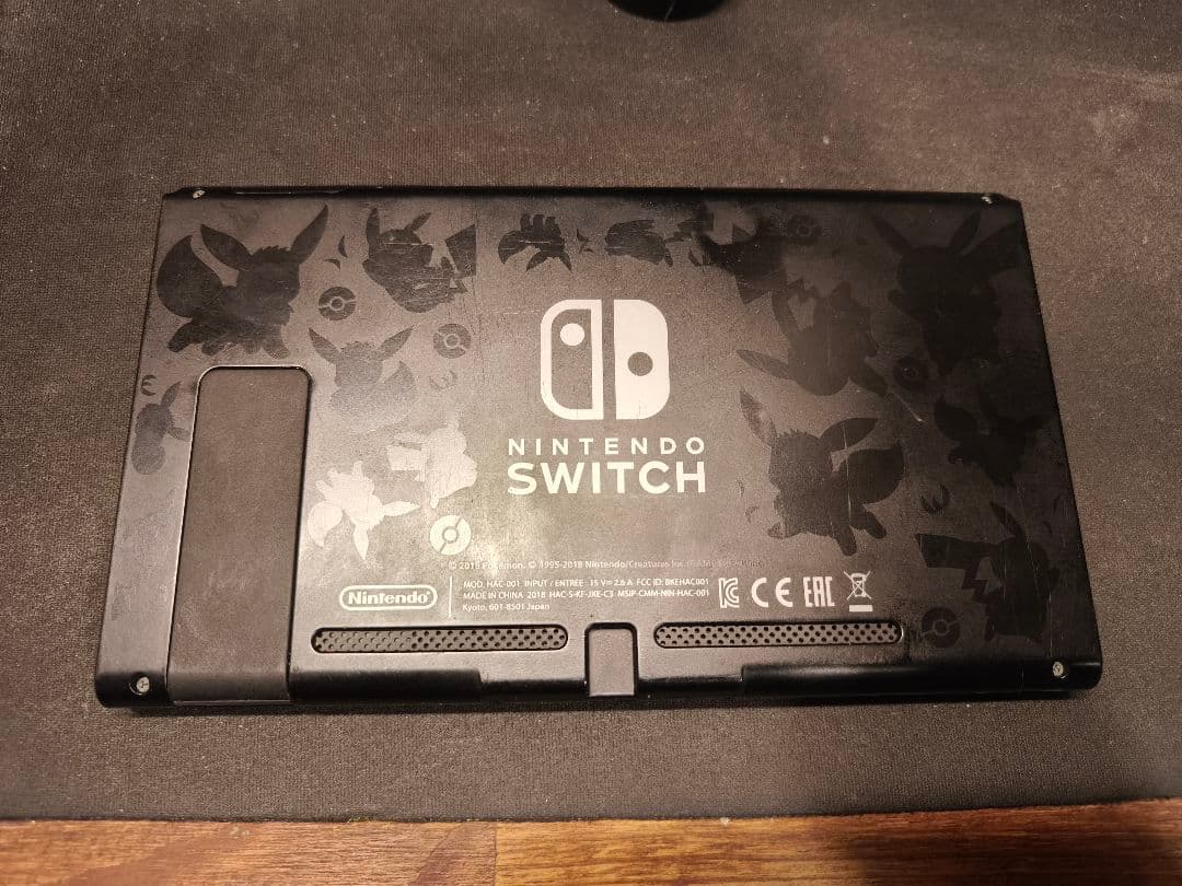Nintendo Switch ピカチュウデザイン 本体のみ
