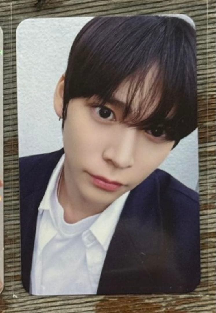 RIIZE ポップアップ  ウンソク　 １０万ウォン購入特典 ラキドロ トレカ