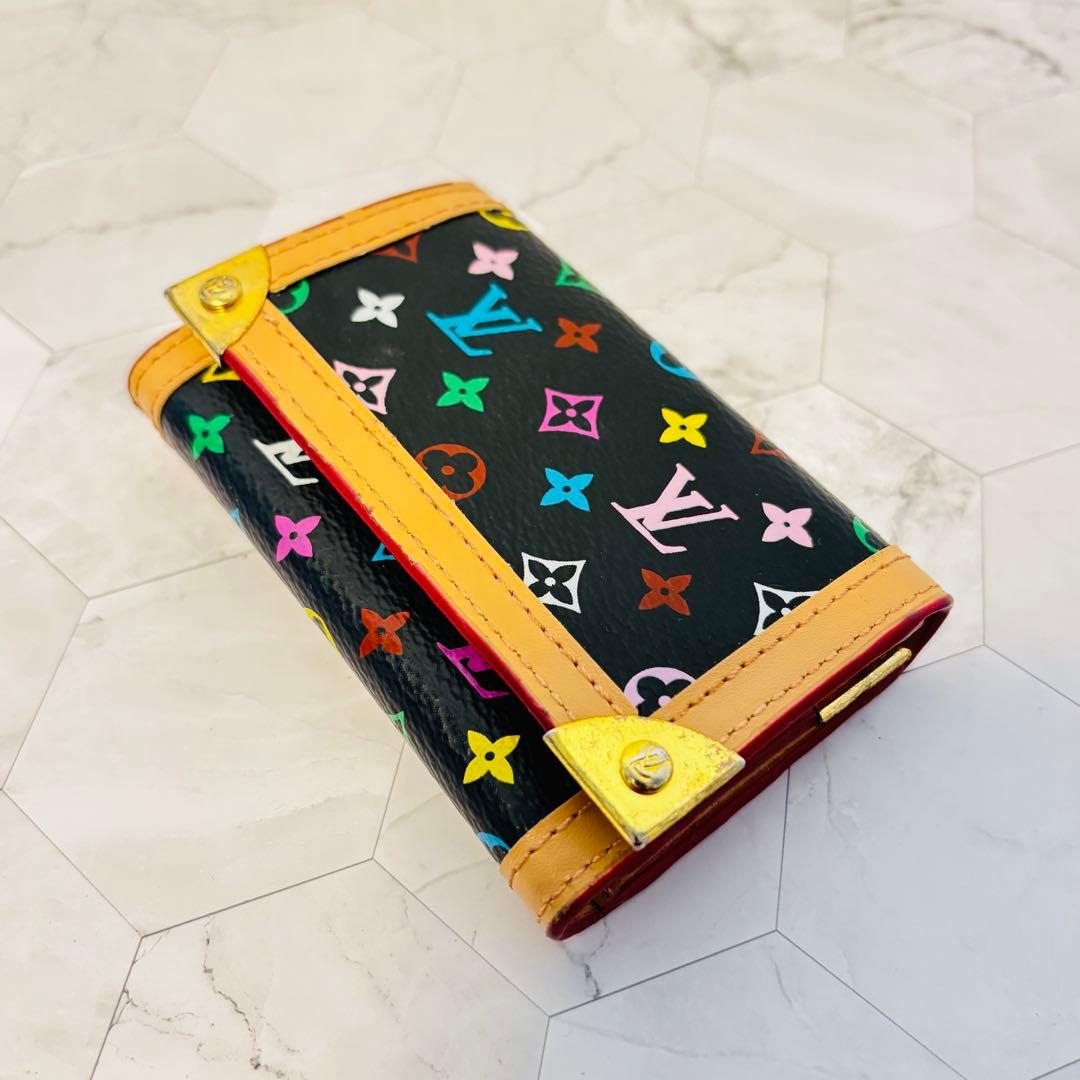 LOUIS VUITTON マルチカラー　カラフル　キーケース