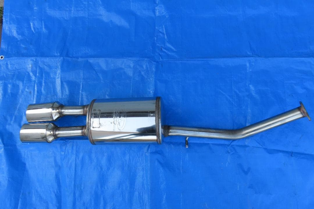 ＧＡｎＡＤＯＲ マフラー　プリウス３０系用