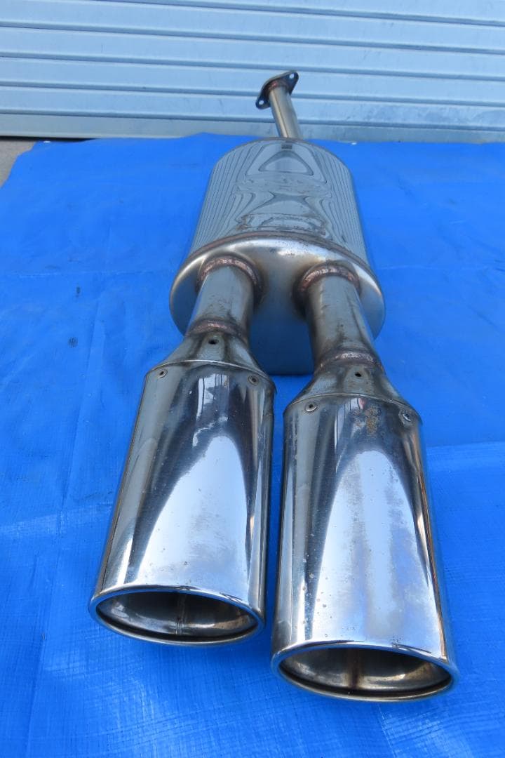 ＧＡｎＡＤＯＲ マフラー　プリウス３０系用