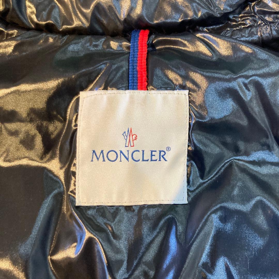 MONCLER ダウンベスト ダークグリーン