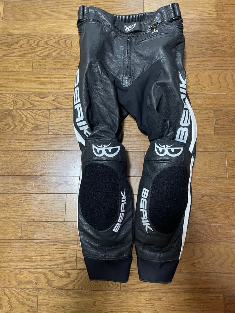 BERIKレザーパンツ サイズ50