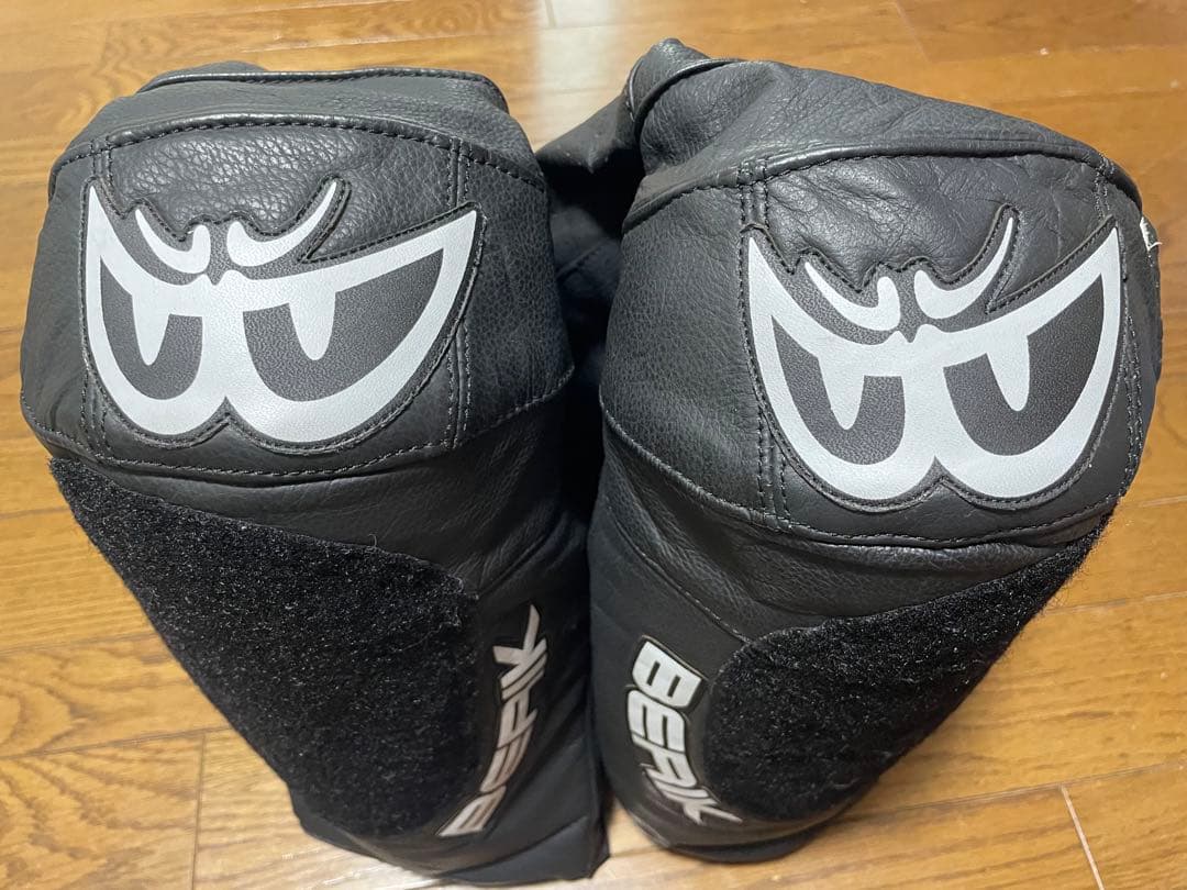 BERIKレザーパンツ サイズ50