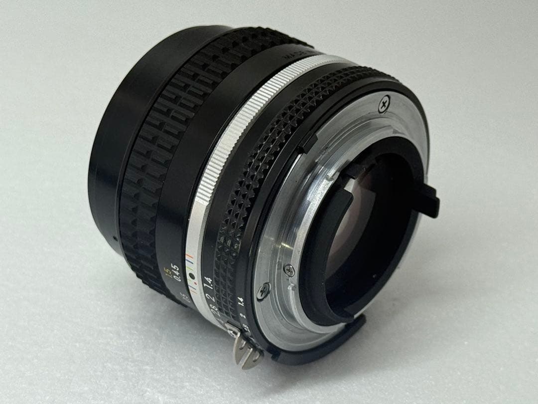 Nikon Ai-s Nikkor 50mm F1.4 SICコーティング