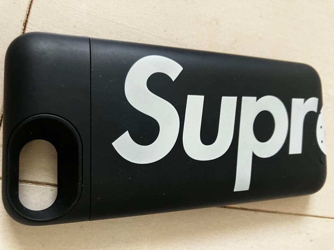 Supreme×mophieコラボケース ブラック iPhone7.8.SE