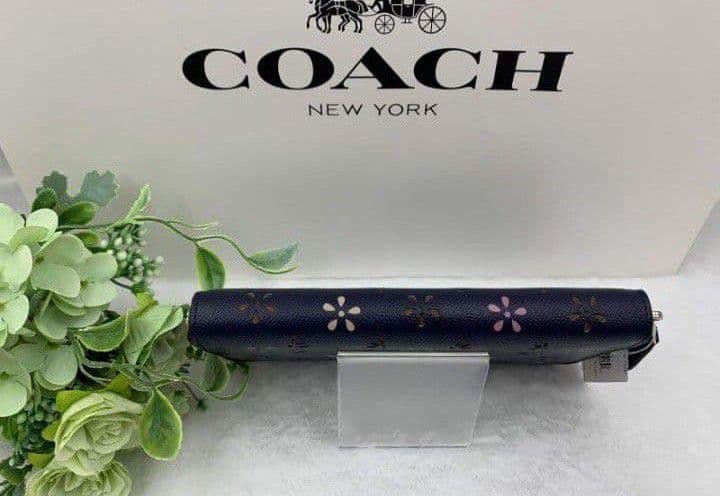 新品未使用コーチ長財布ネイビー花柄フラワーレディースメンズ送料無料即日発送