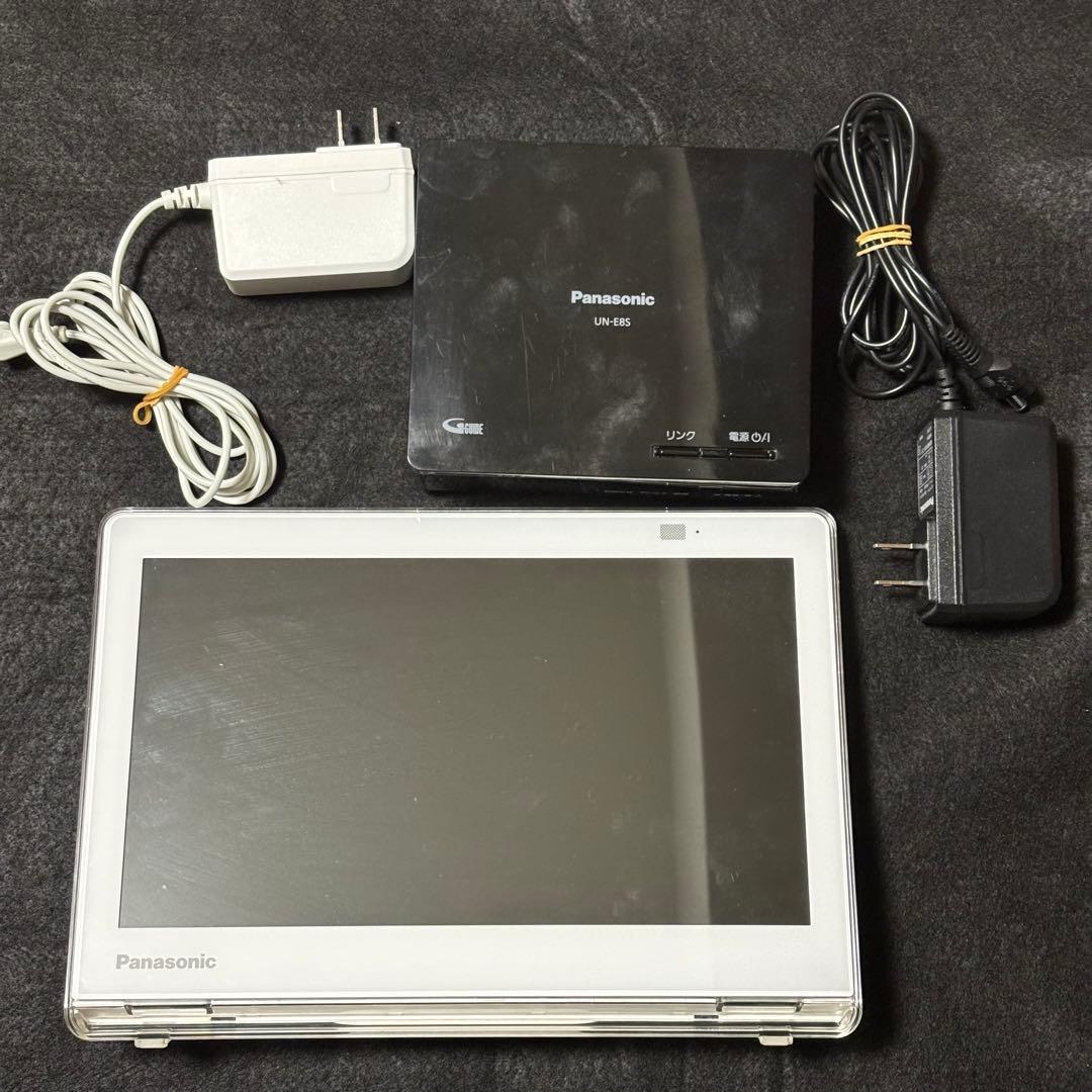 Panasonic ポータブルテレビ UN 10CE8D