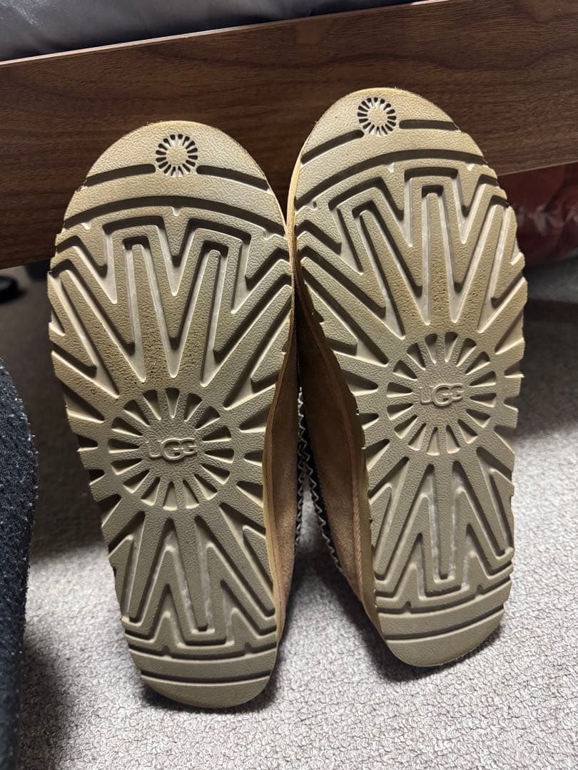 UGG TASMAN ブラウン クロッグサンダル