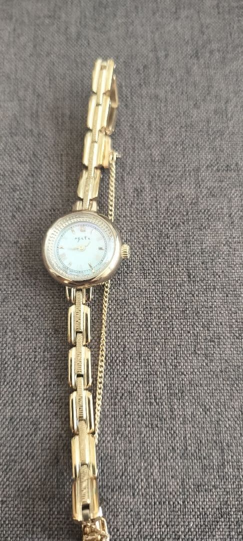 アガットイエローゴールドソーラーパワーウォッチ