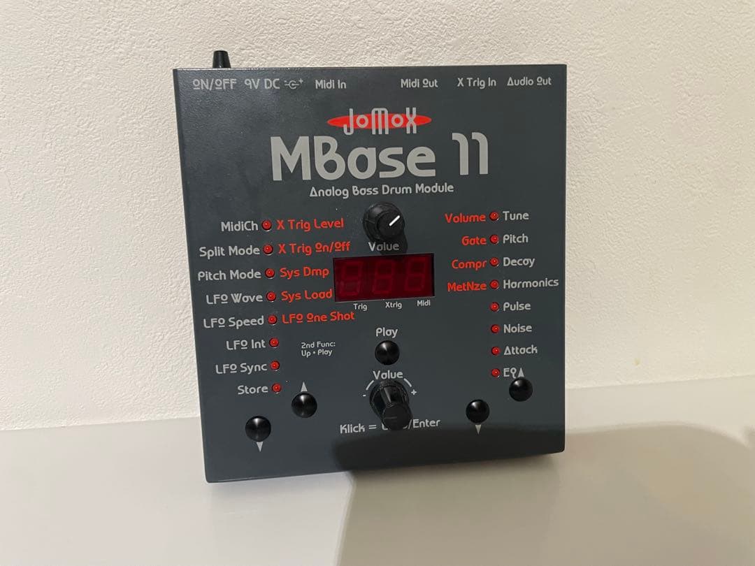 jomox Mbase 11 アナログドラムモジュール